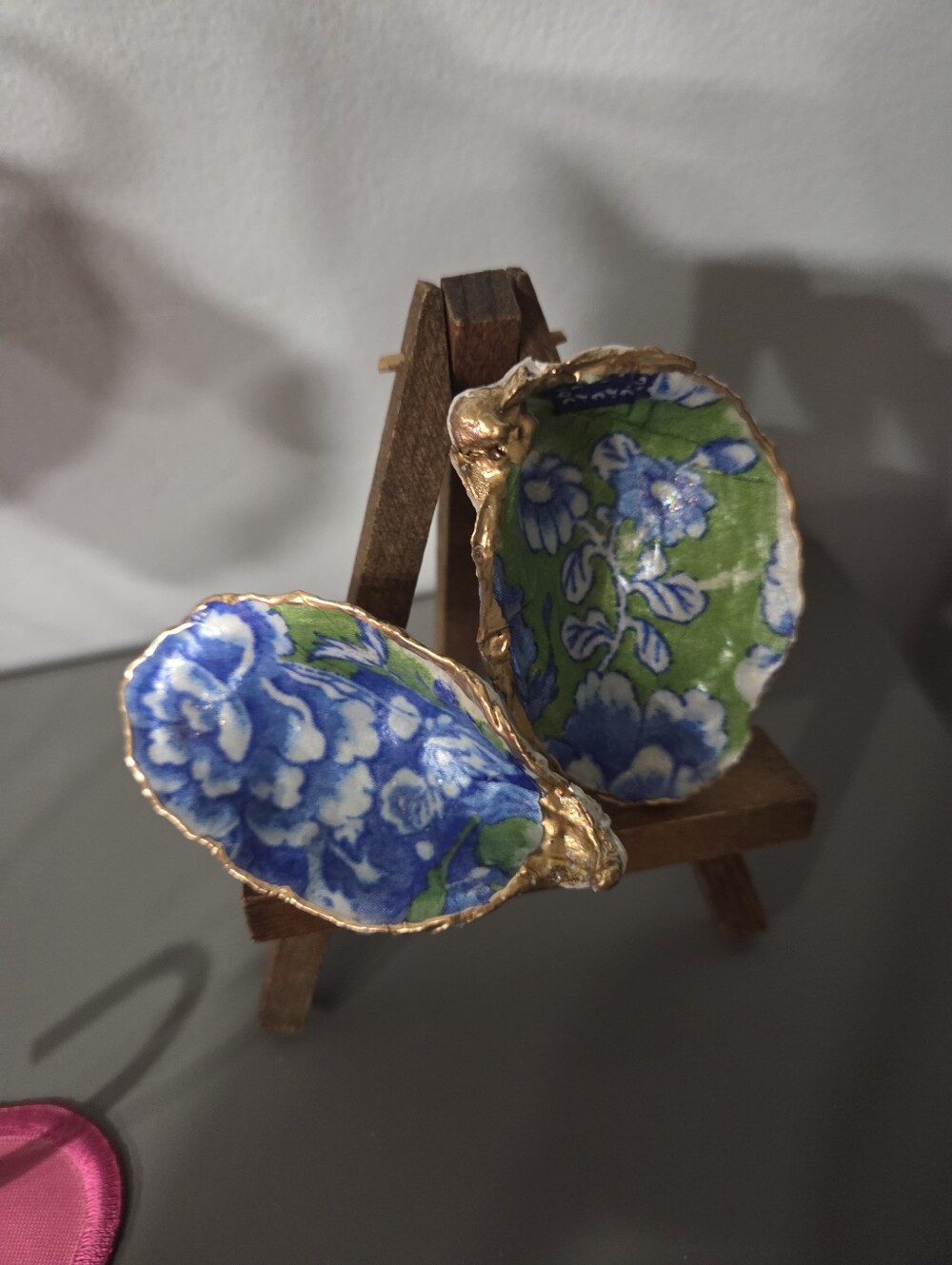 Mini Handcrafted Oyster Jewerly Dishes 2 For Asking Price/Gift Box